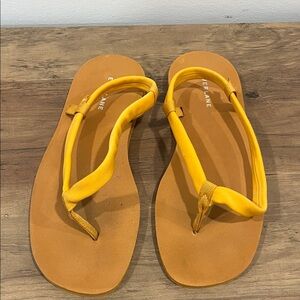 Everlane Women's Mustard Sandals